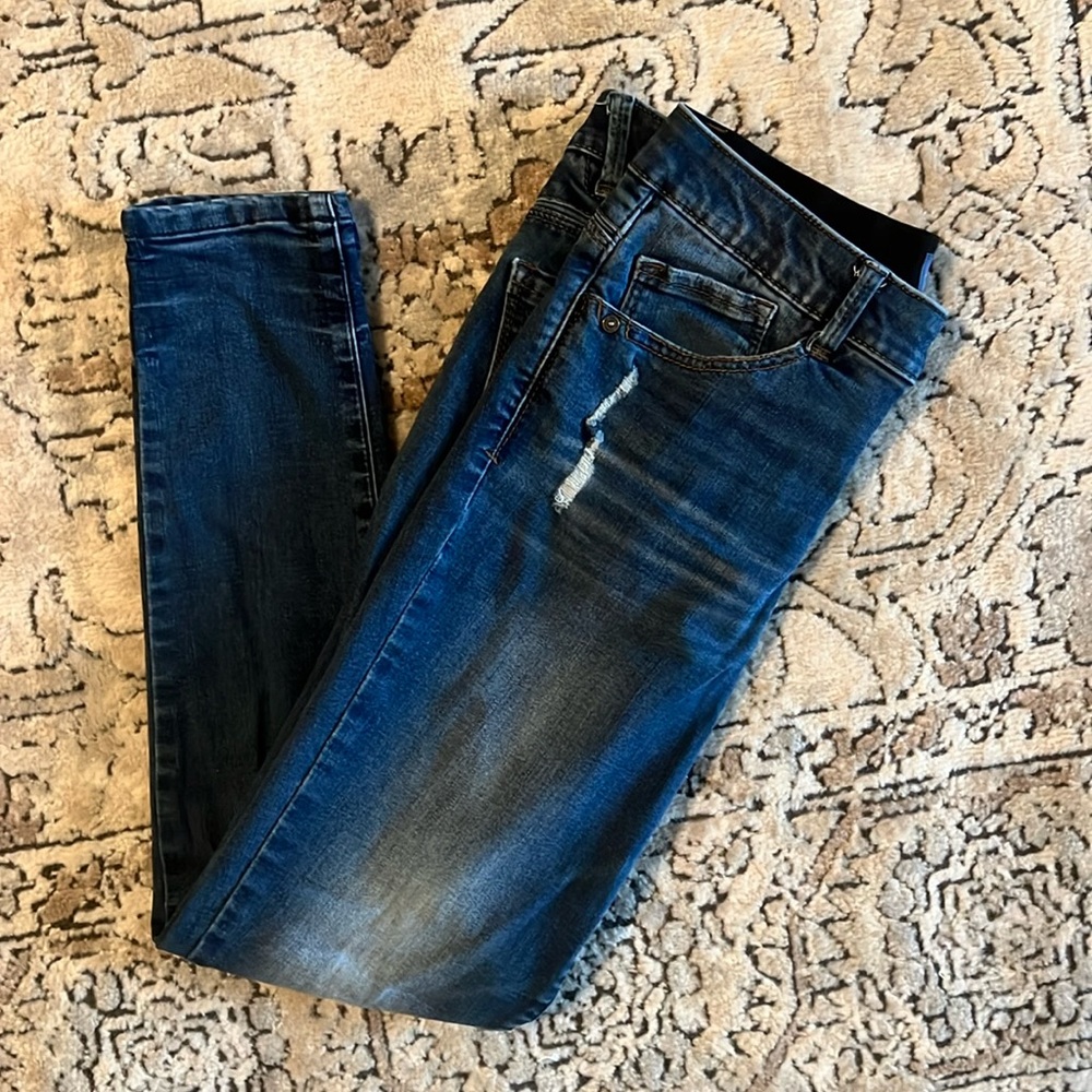 Democracy Lindsey high rise distressed skinny jeans - size 6